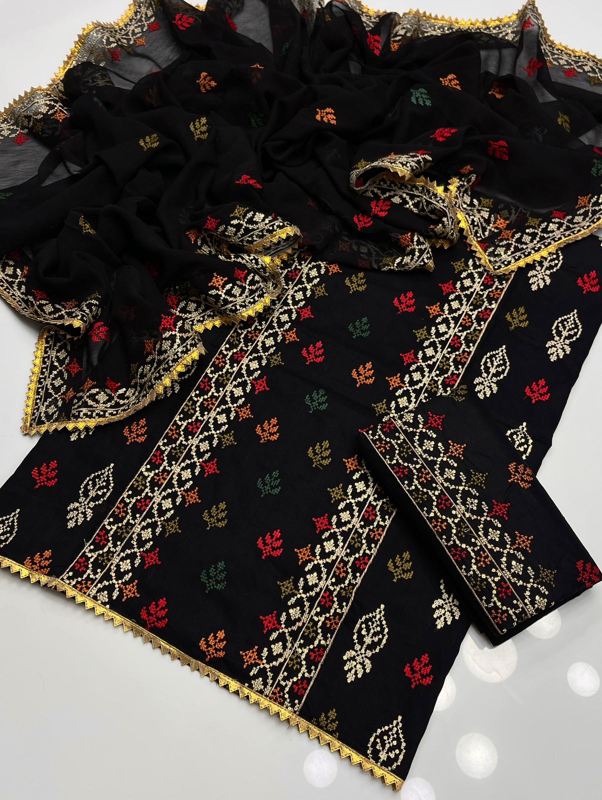 Eid Summer Stitch Aura