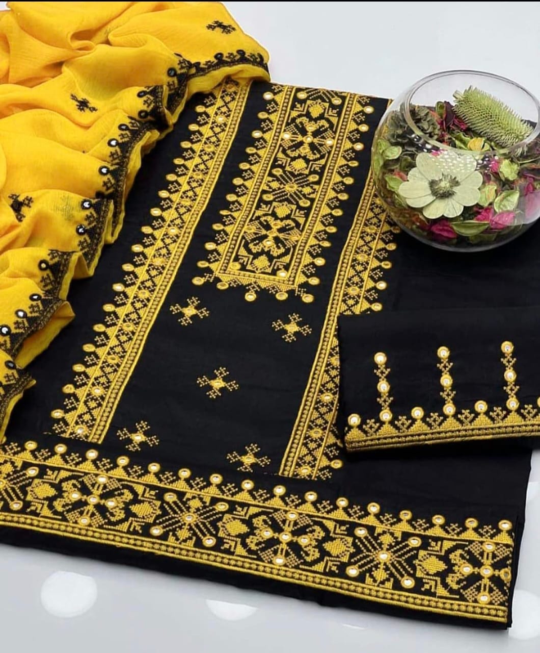 Mirror Mirror Luxe Stitch